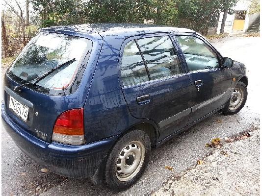 TOYOTA STARLET 